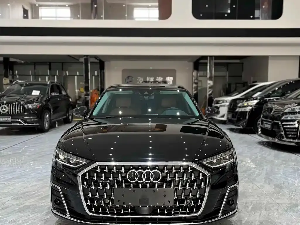 Audi A8 2024 из CN, фото 8