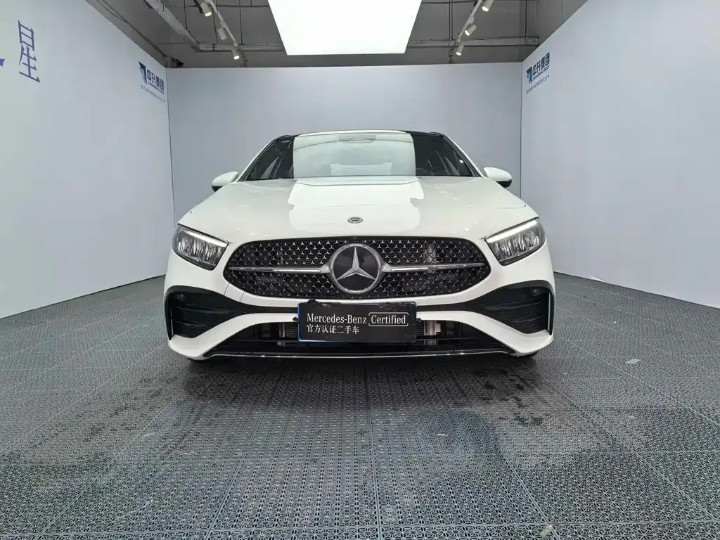 Mercedes-Benz A-Class 2025 из CN, фото 1