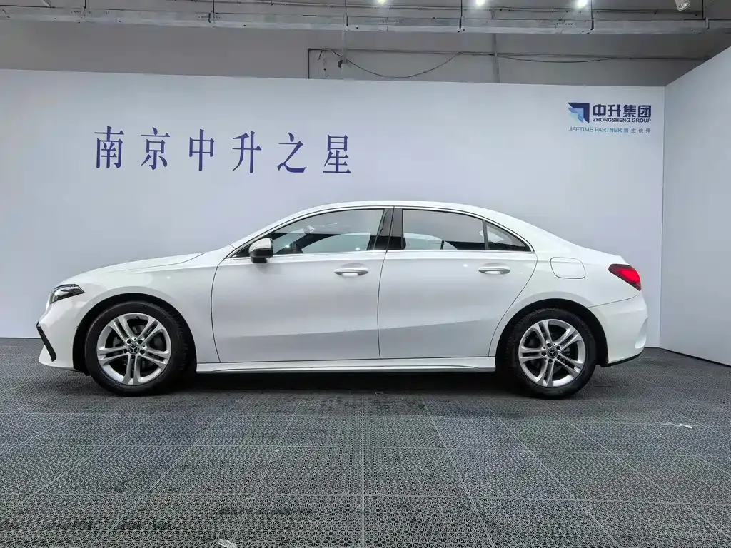 Mercedes-Benz A-Class 2025 из CN, фото 10