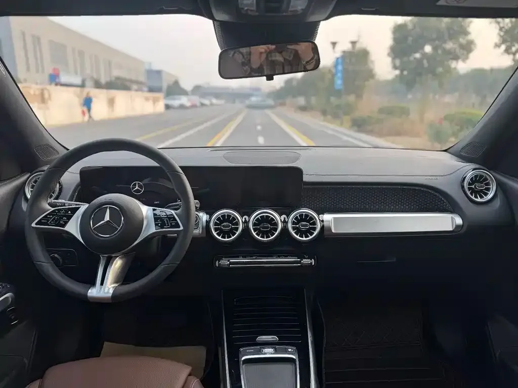 Mercedes-Benz GLB 2025 из CN, фото 5