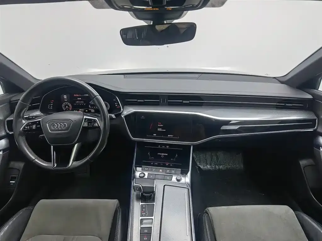Audi A6L 2021 из CN, фото 6