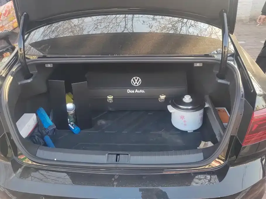 Volkswagen Magotan 2023 из CN, фото 4