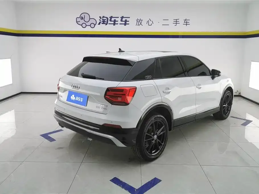 Audi Q2L 2021 из CN, фото 3