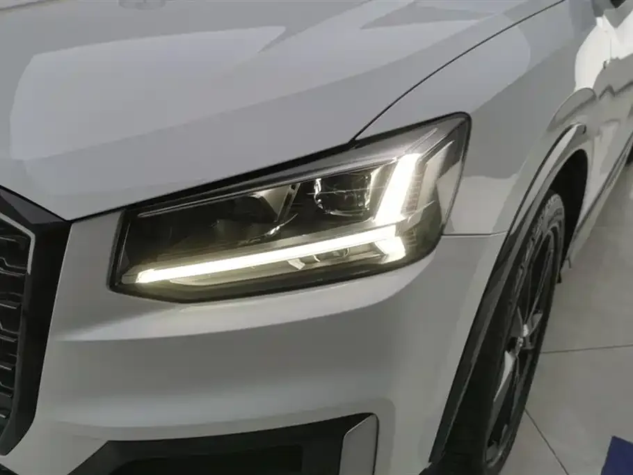 Audi Q2L 2021 из CN, фото 5