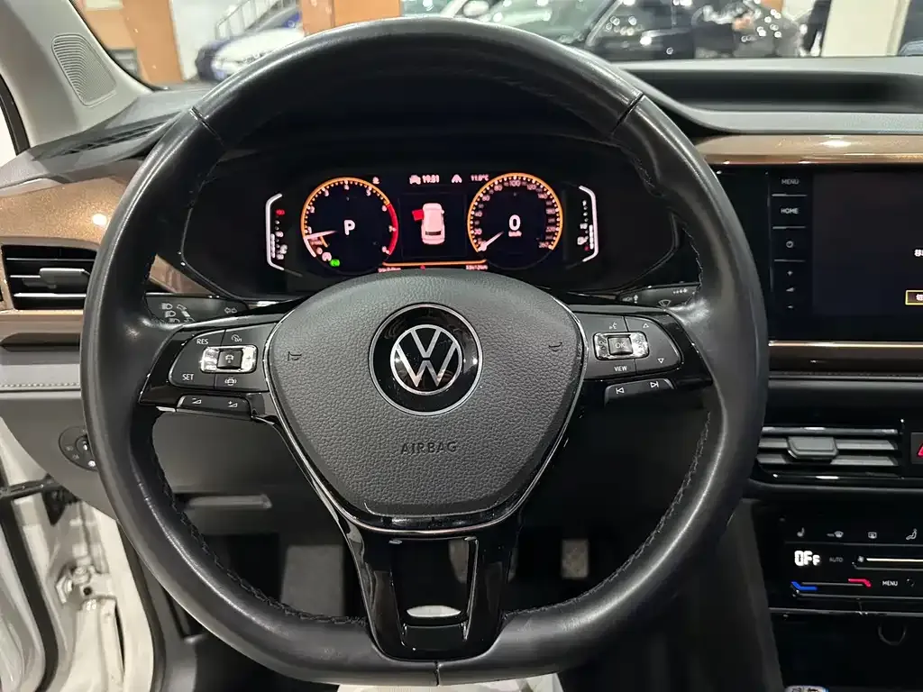Volkswagen Tharu 2021 из CN, фото 7