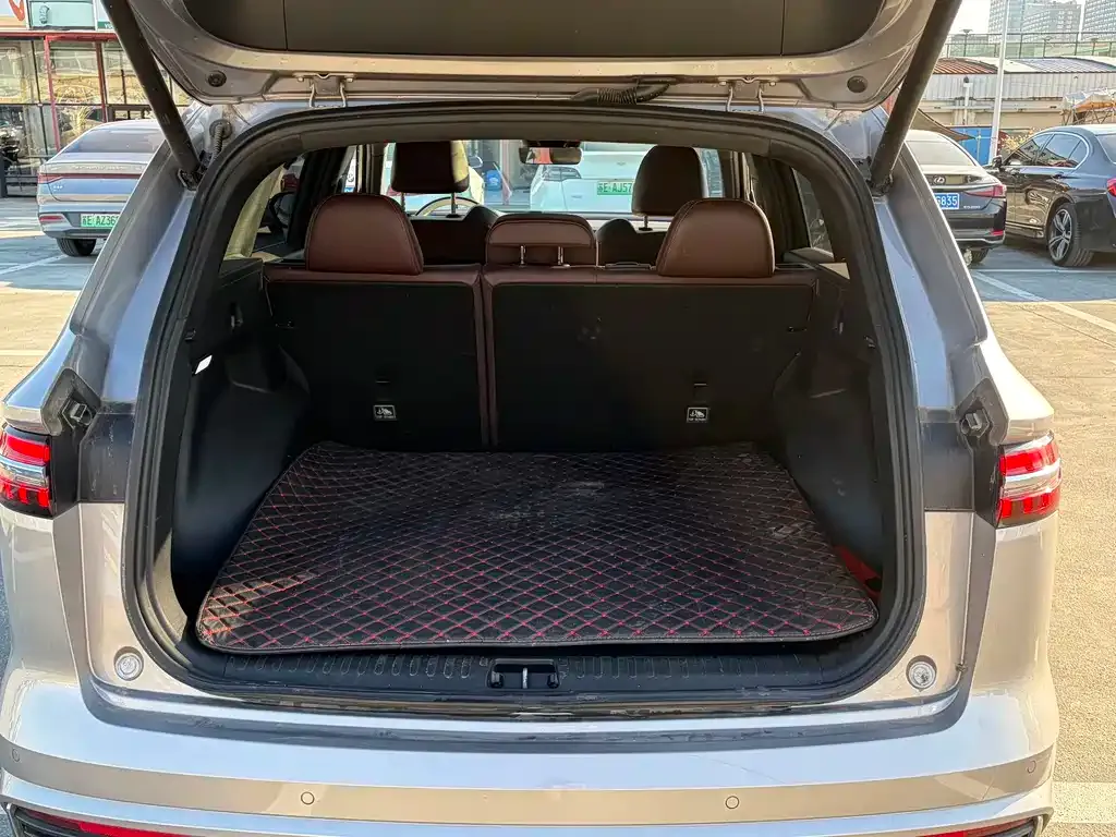 Geely Xingyue L 2023 из CN, фото 10