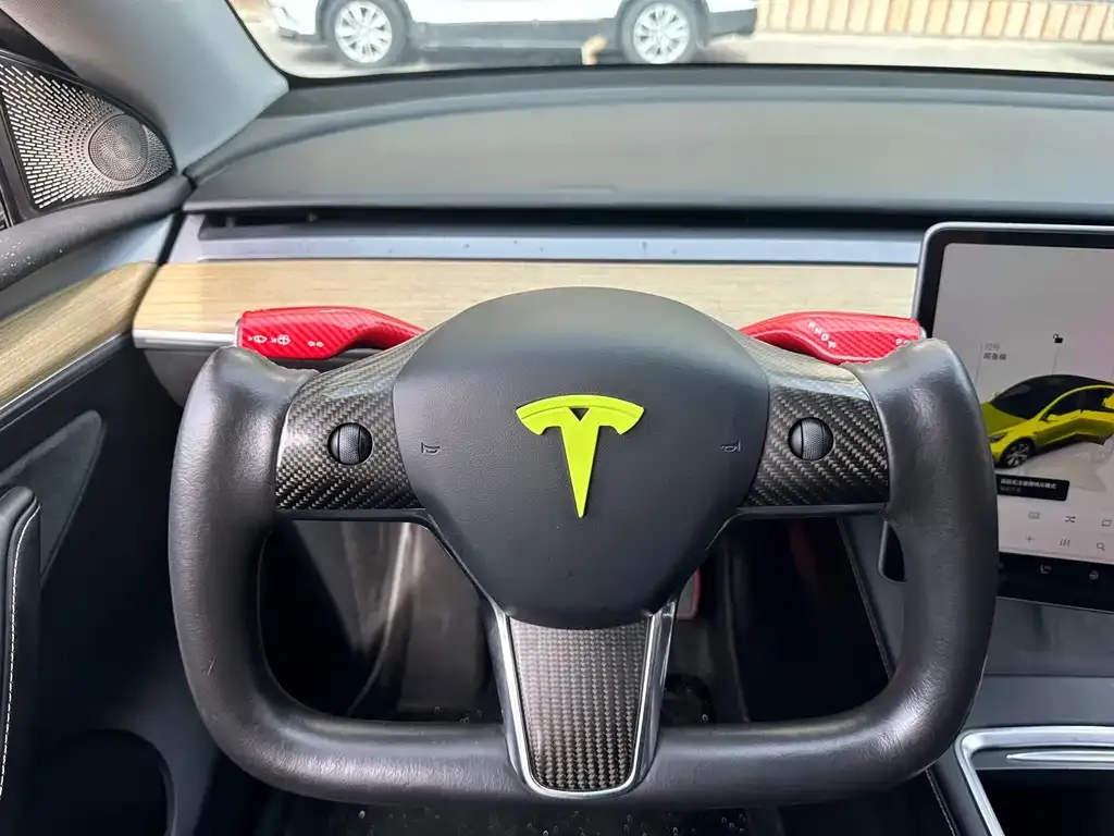 Tesla Model Y 2023 из CN, фото 9