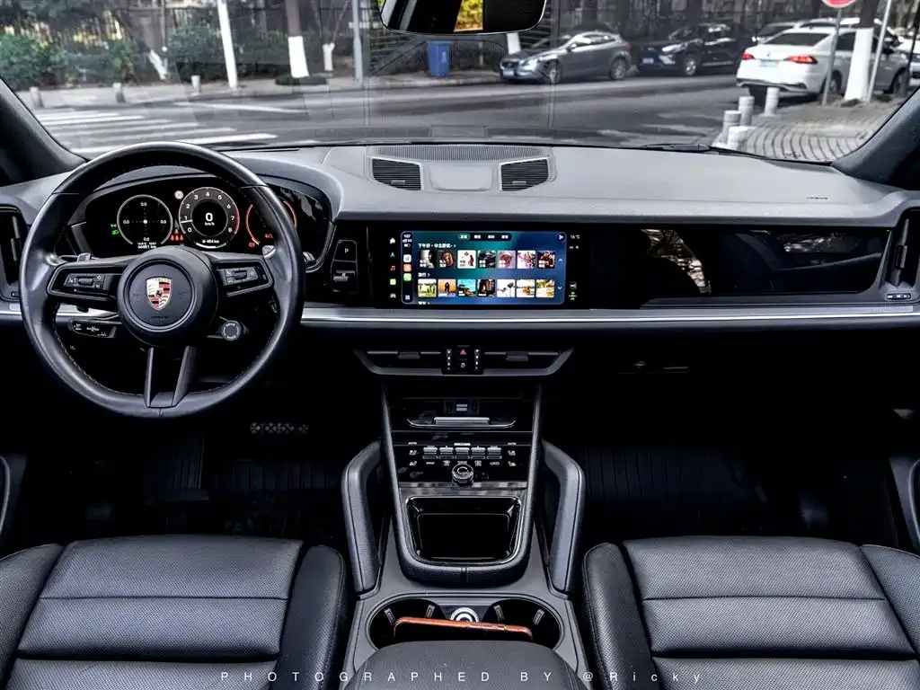 Porsche Cayenne 2024 из CN, фото 7