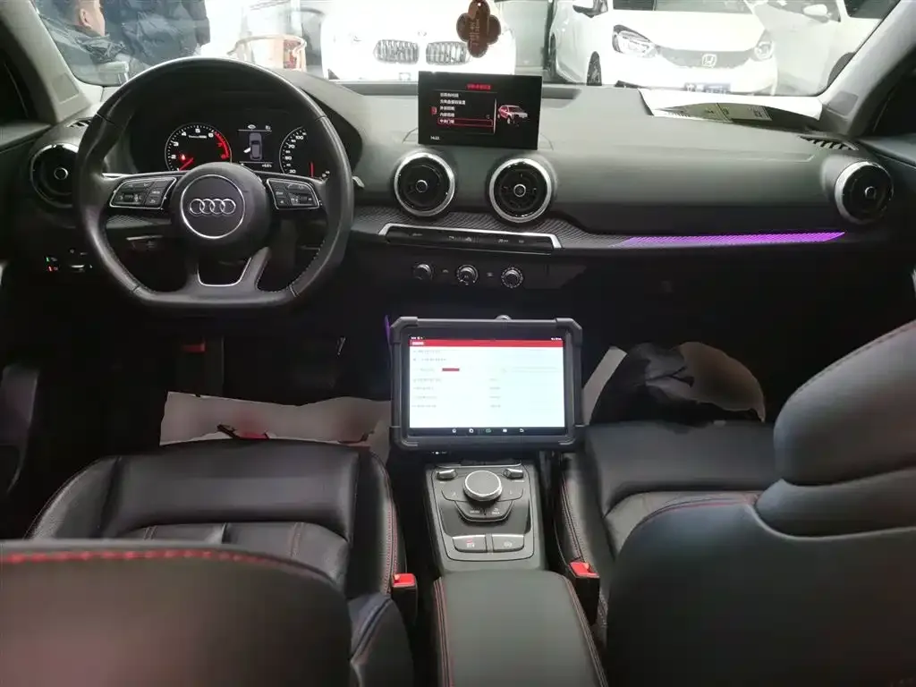 Audi Q2L 2022 из CN, фото 10