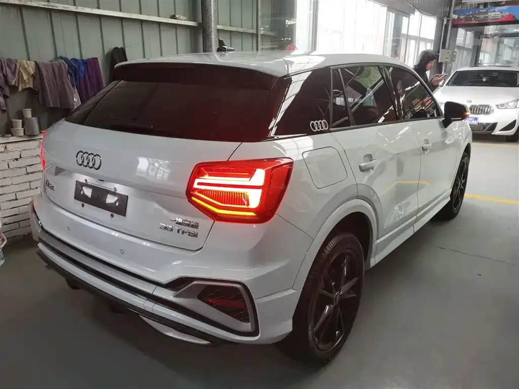 Audi Q2L 2022 из CN, фото 7