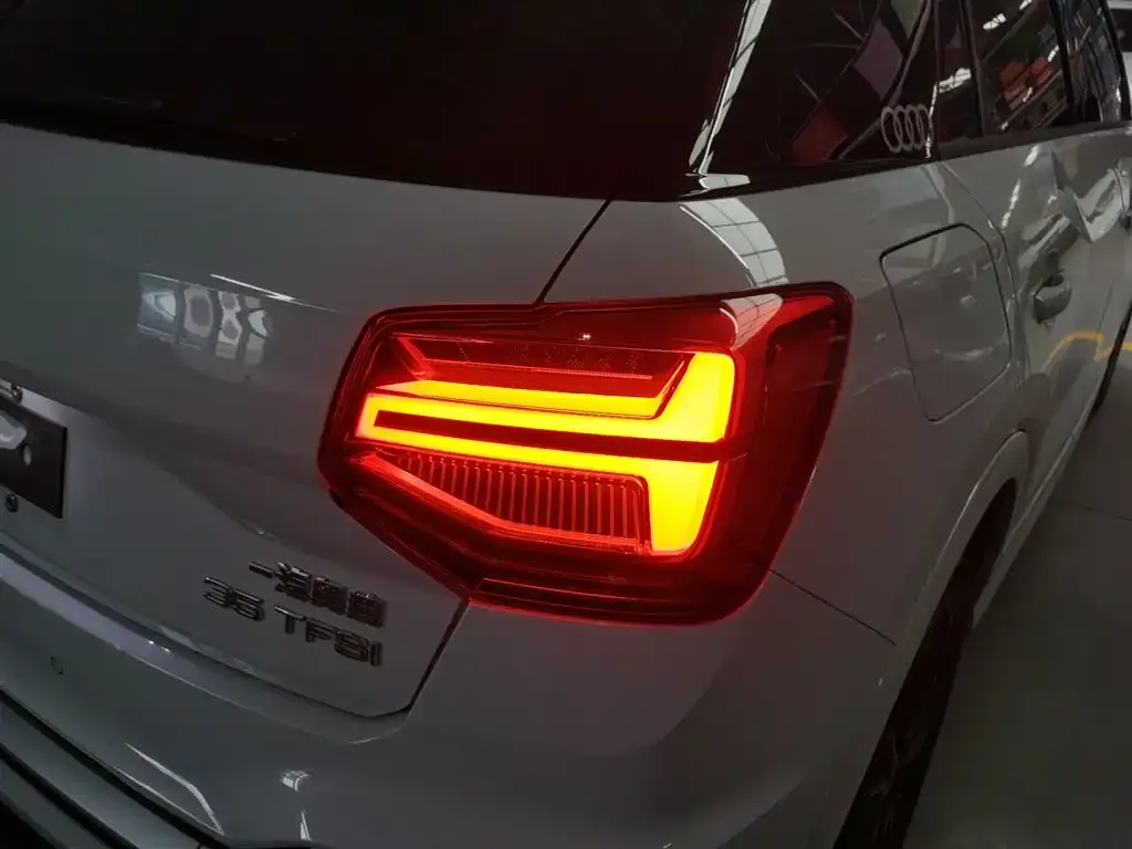 Audi Q2L 2022 из CN, фото 8