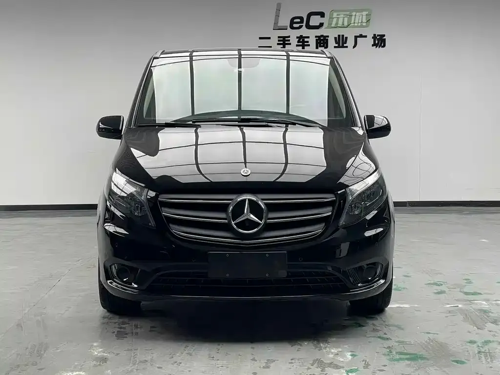 Mercedes-Benz Vito 2023 из CN, фото 2