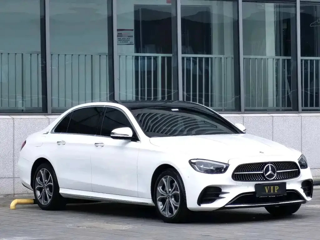 Mercedes-Benz E-Class 2023 из CN, фото 5
