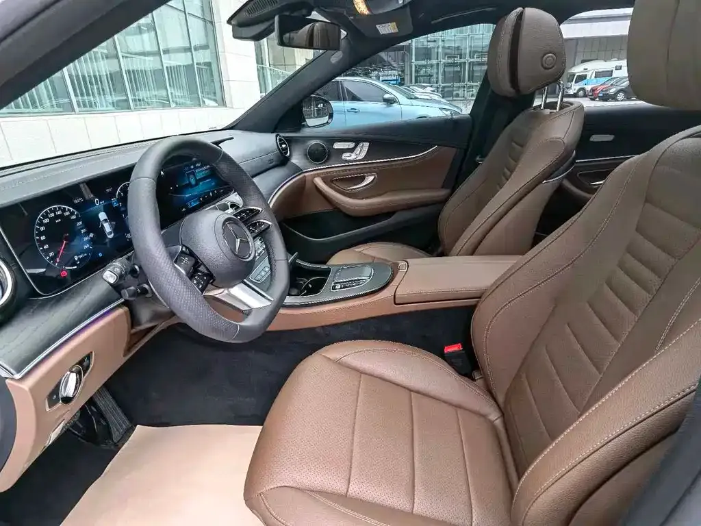 Mercedes-Benz E-Class 2023 из CN, фото 6
