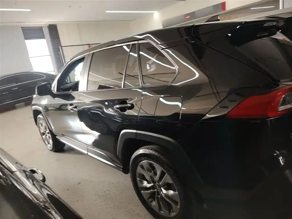 Toyota Wildlander 2021 из CN, фото 5