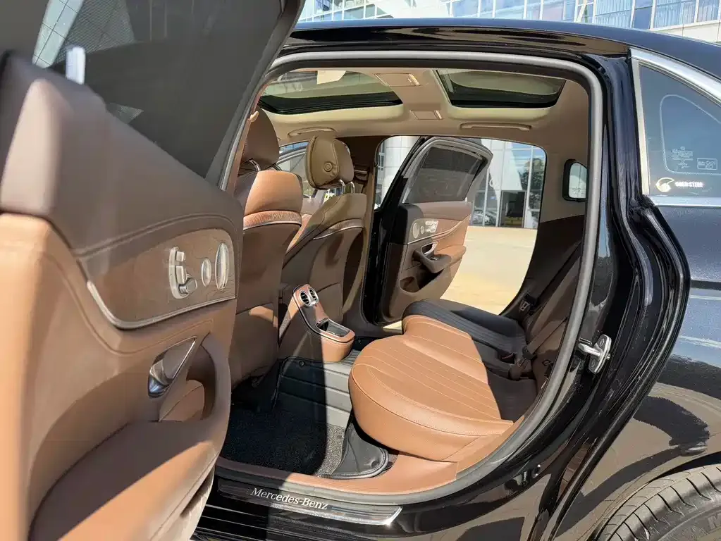 Mercedes-Benz E-Class 2021 из CN, фото 5