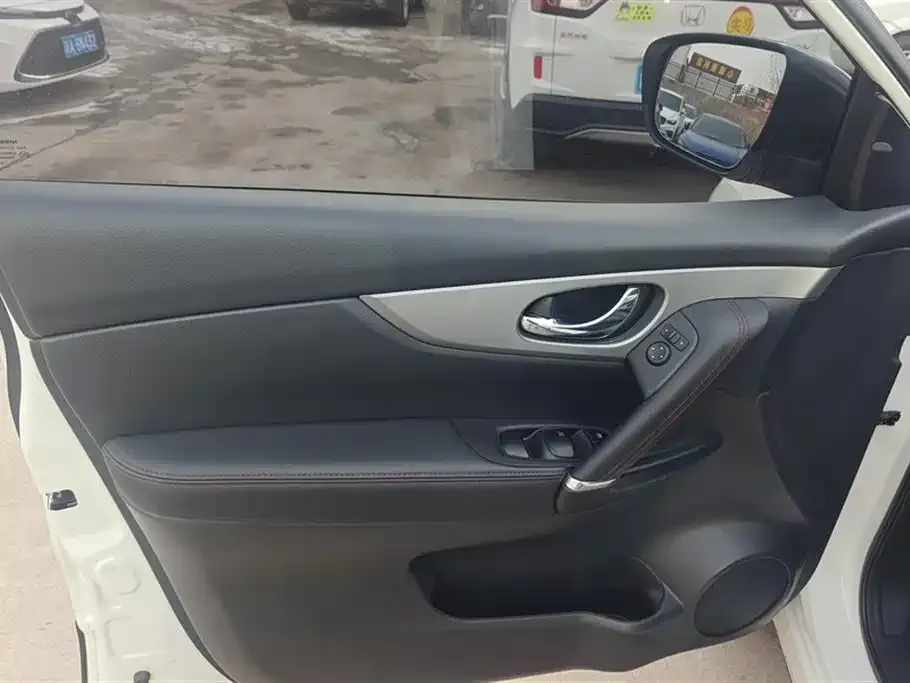 Nissan Qashqai 2021 из CN, фото 3