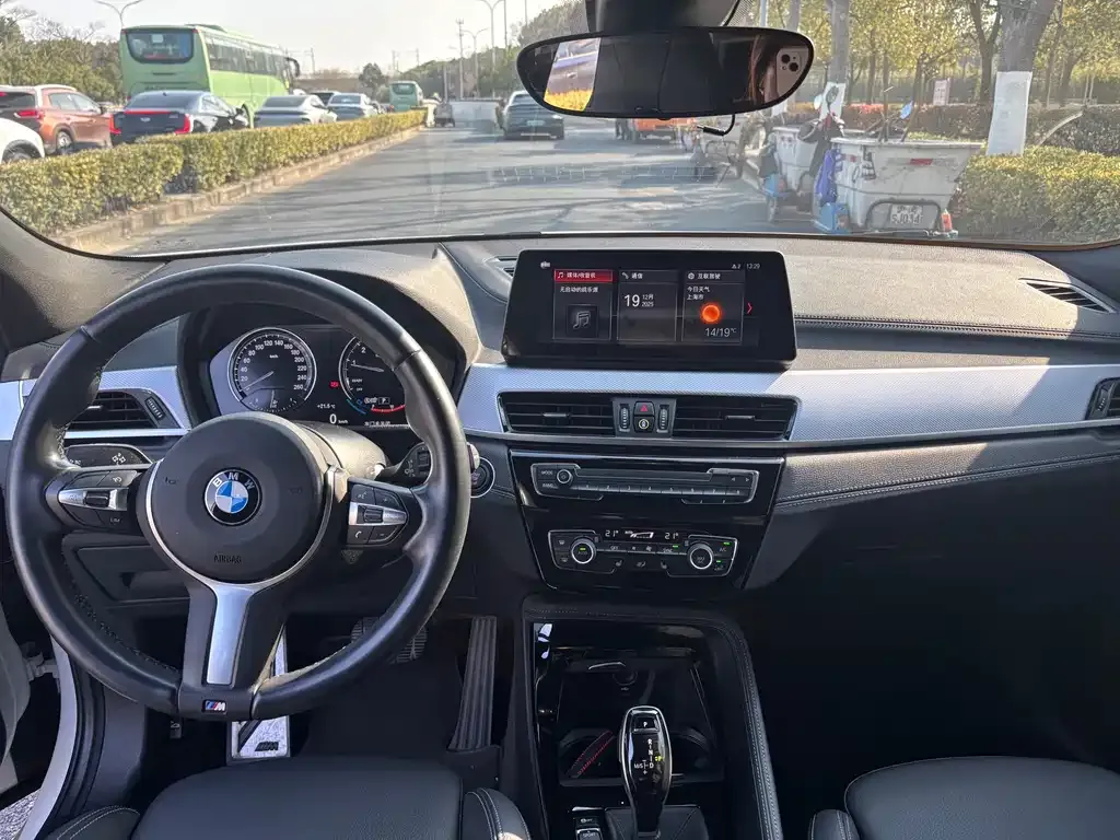 BMW X2 — фото 10