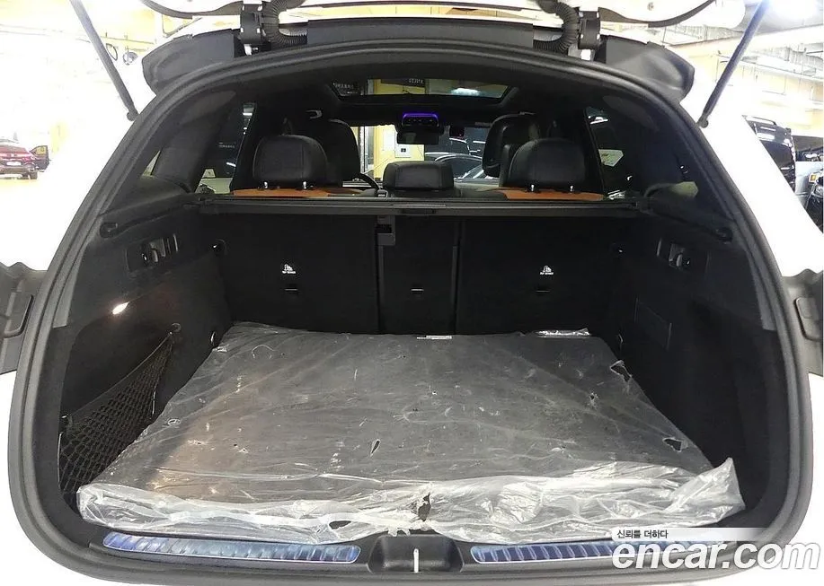 Mercedes-Benz GLC-Class 2023 из KR, фото 8