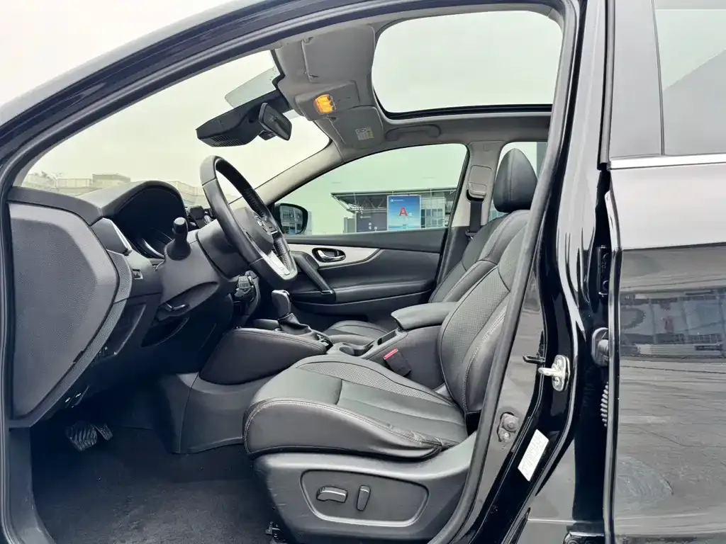 Nissan Qashqai 2021 из CN, фото 4