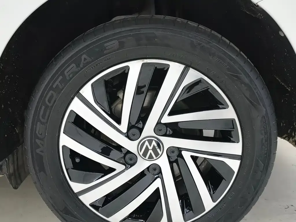 Volkswagen Lavida 2023 из CN, фото 5