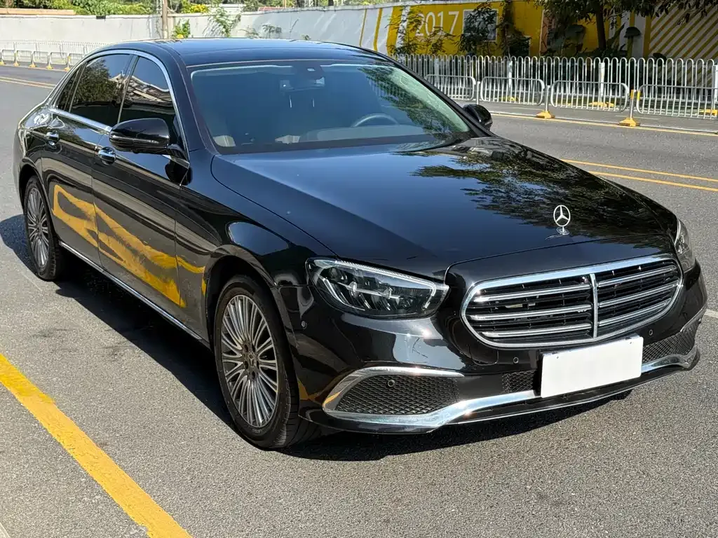 Mercedes-Benz E-Class 2023 из CN, фото 8