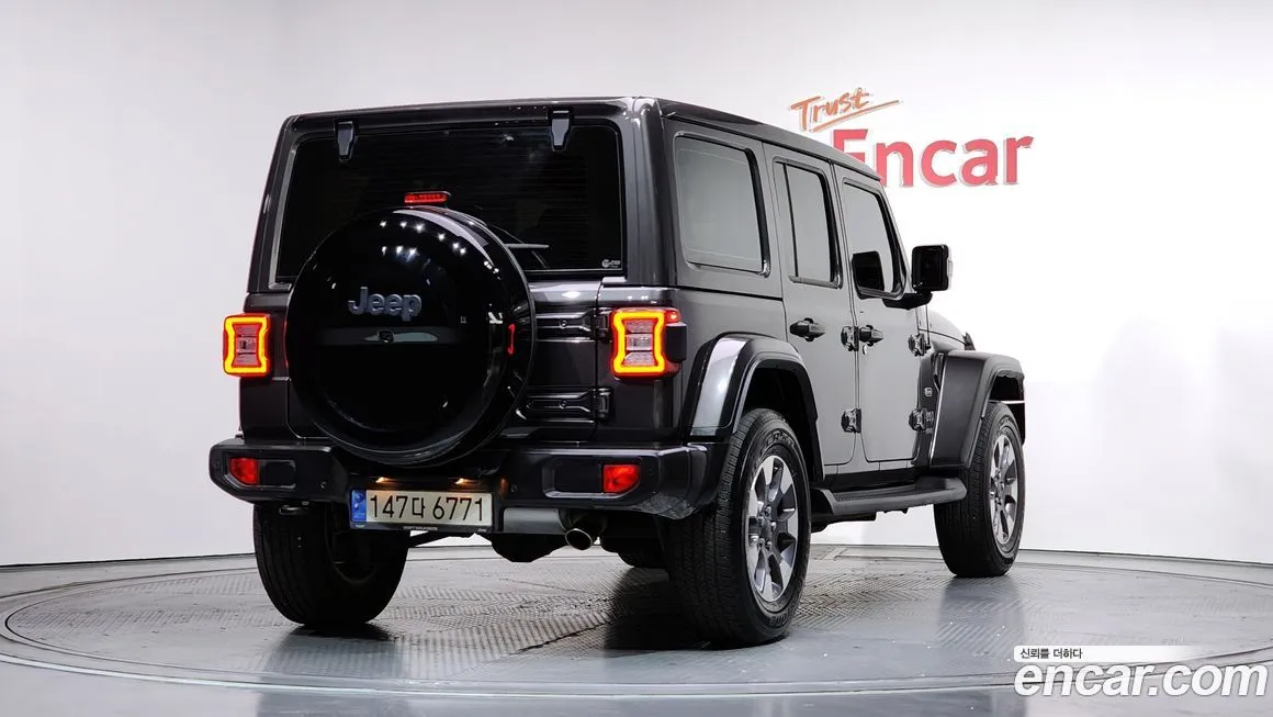 Jeep Wrangler — фото 2