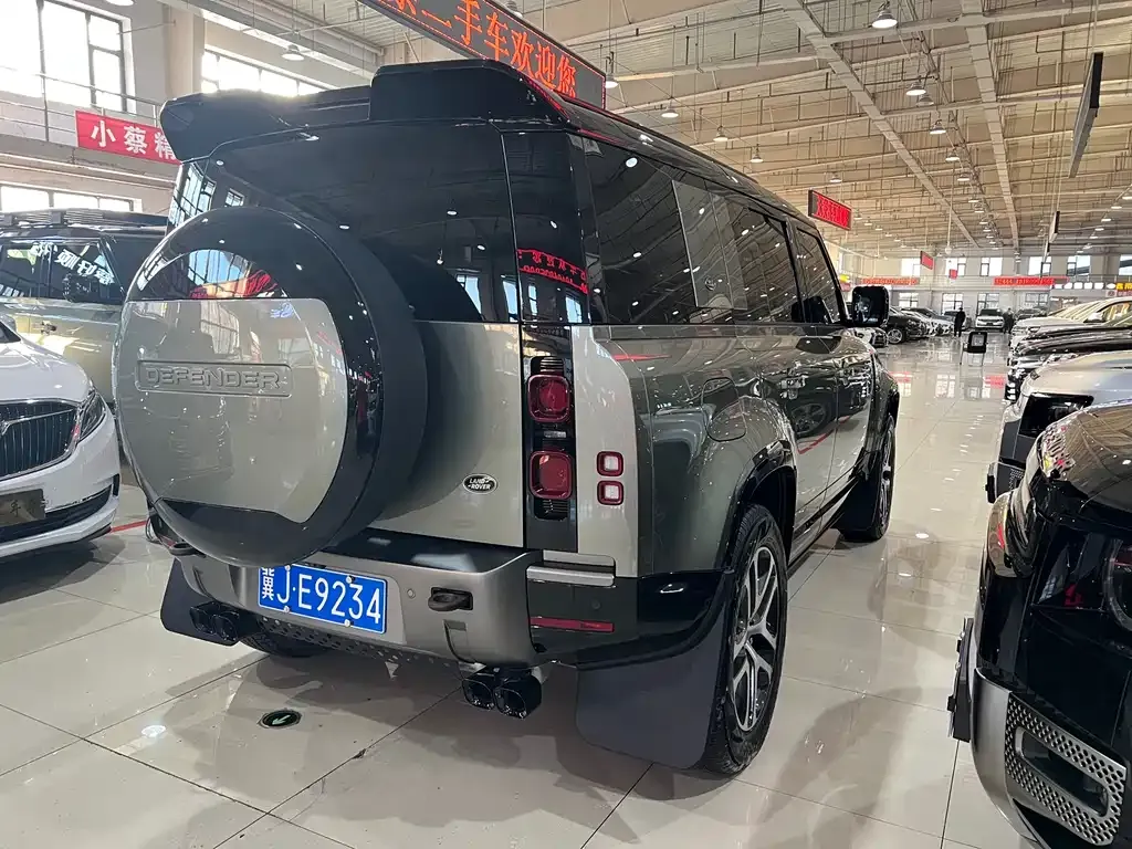 Land Rover Defender 2023 из CN, фото 9