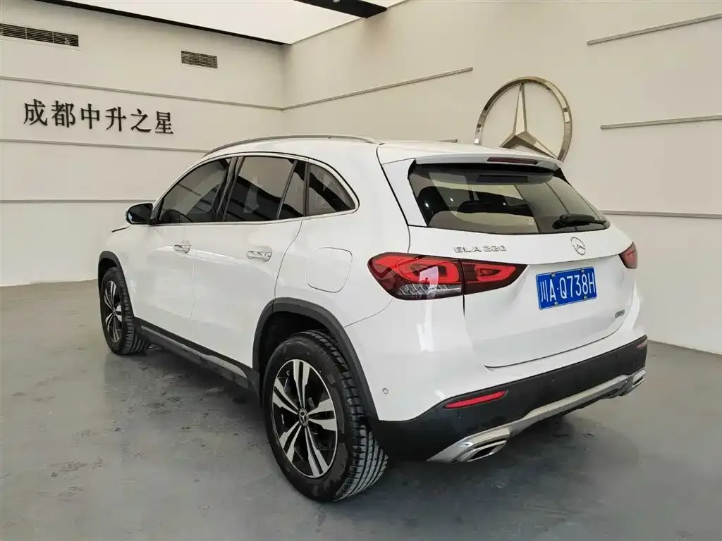 Mercedes-Benz GLA — фото 5