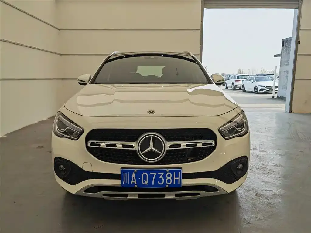 Mercedes-Benz GLA — фото 7