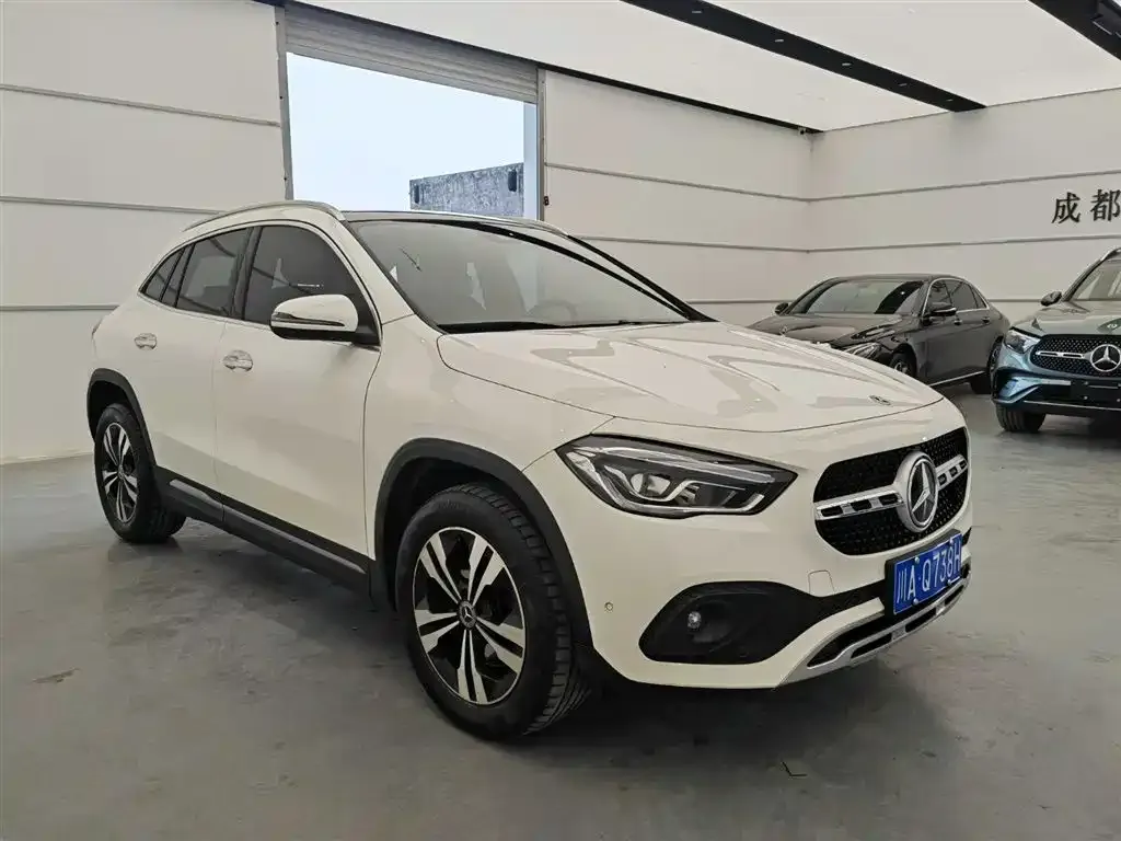 Mercedes-Benz GLA — фото 4