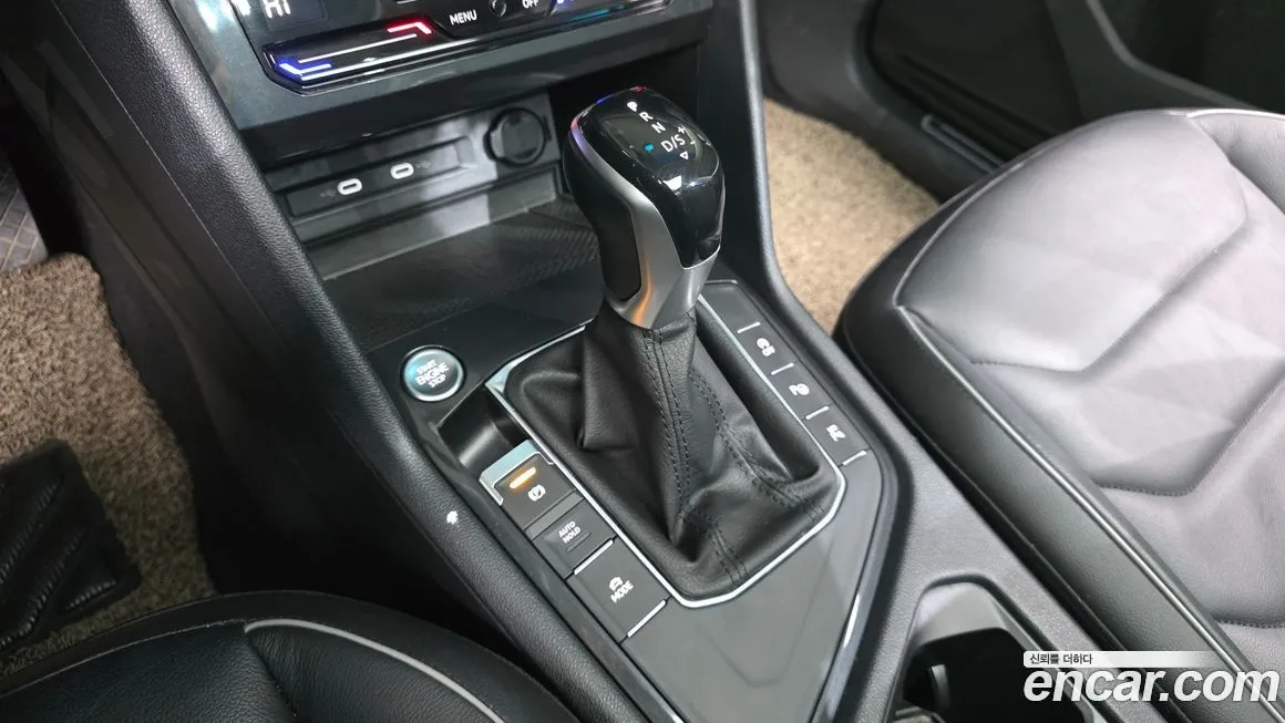 Volkswagen Tiguan — фото 6