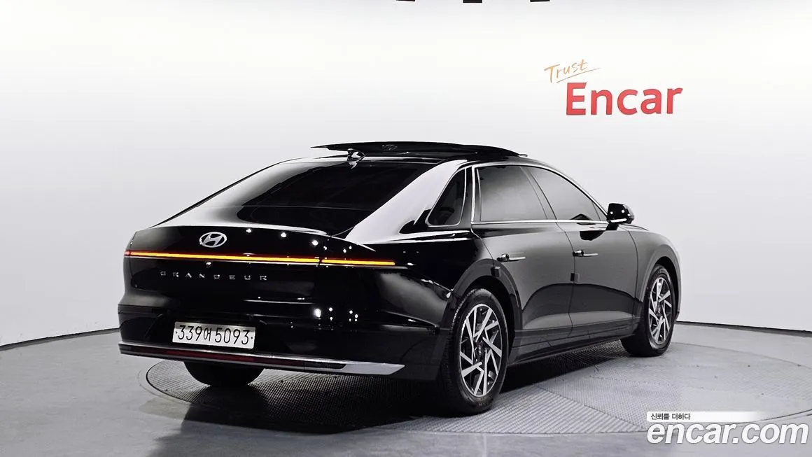 Hyundai Grandeur 2023 из KR, фото 2
