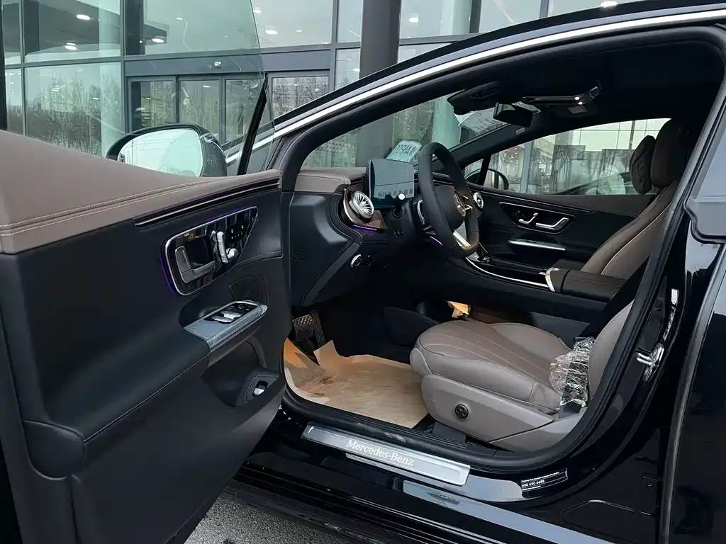 Mercedes-Benz EQE 2025 из CN, фото 3