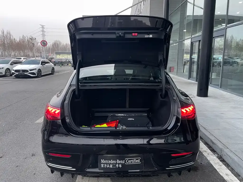 Mercedes-Benz EQE 2025 из CN, фото 4