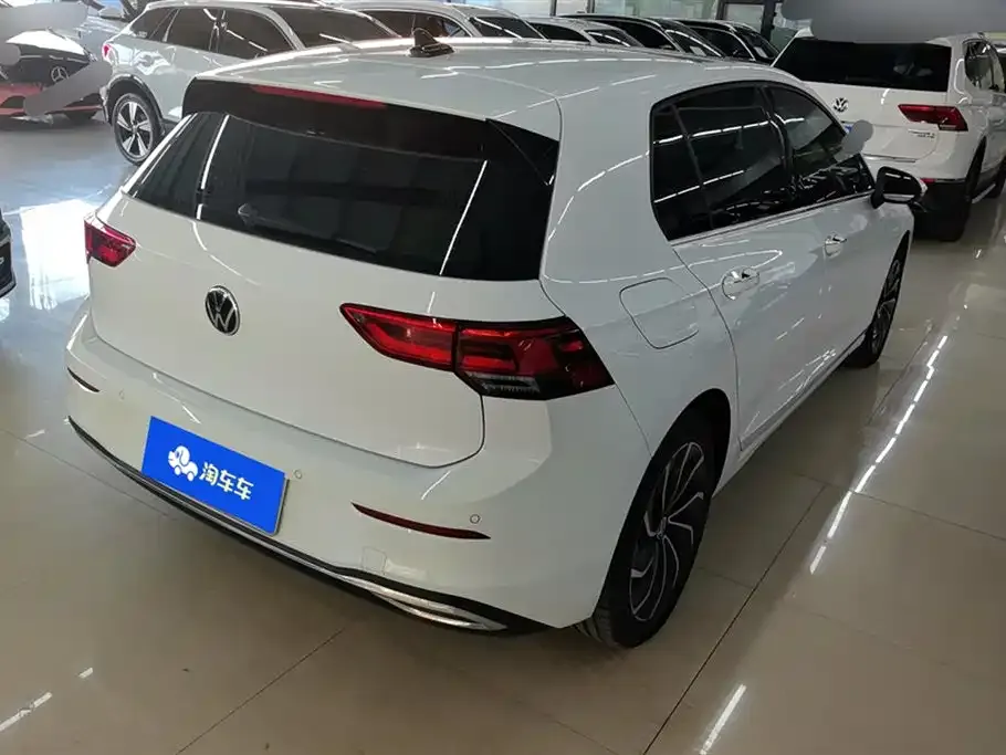 Volkswagen Golf 2022 из CN, фото 7