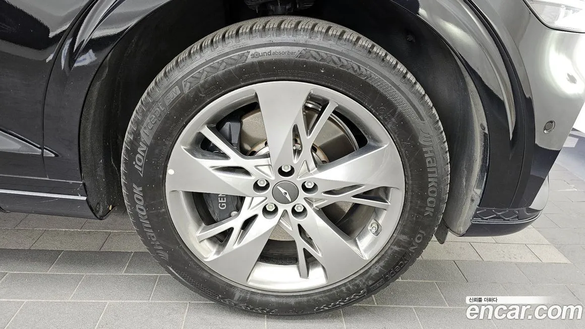 Genesis GV70 2023 из KR, фото 2
