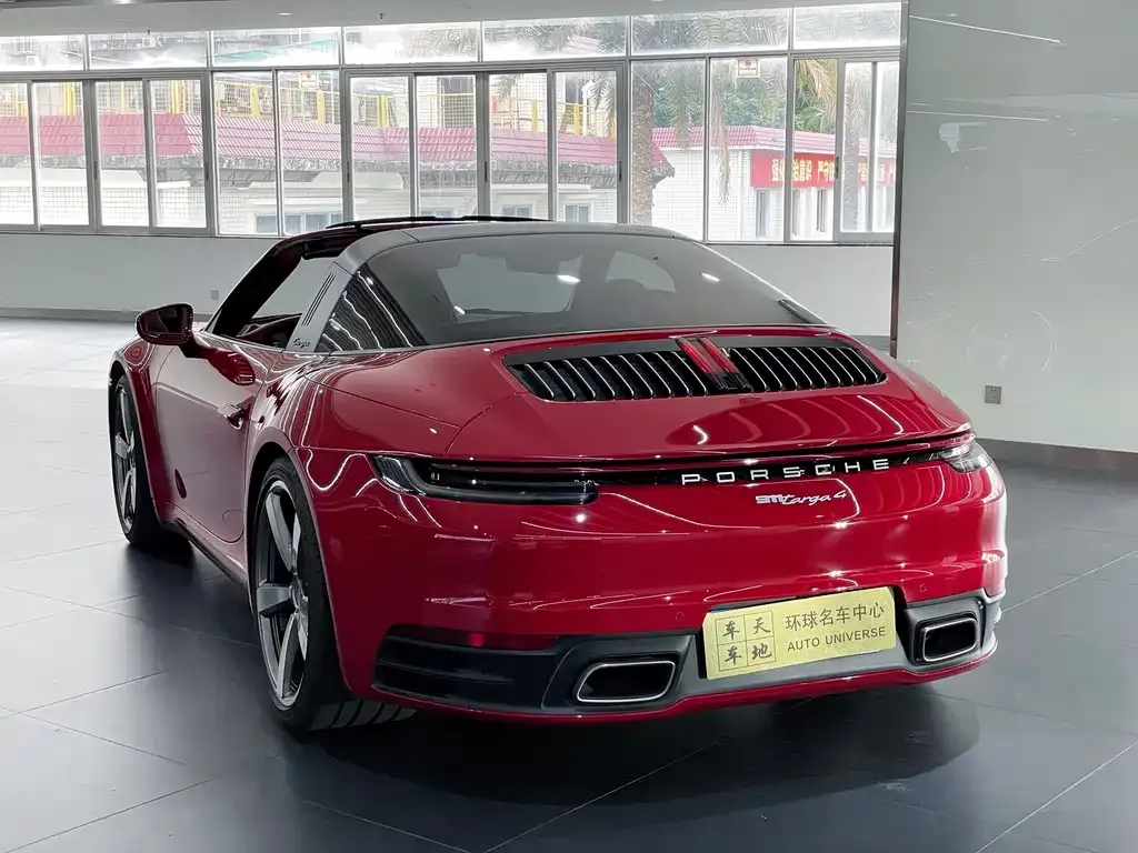 Porsche 911 2021 из CN, фото 6