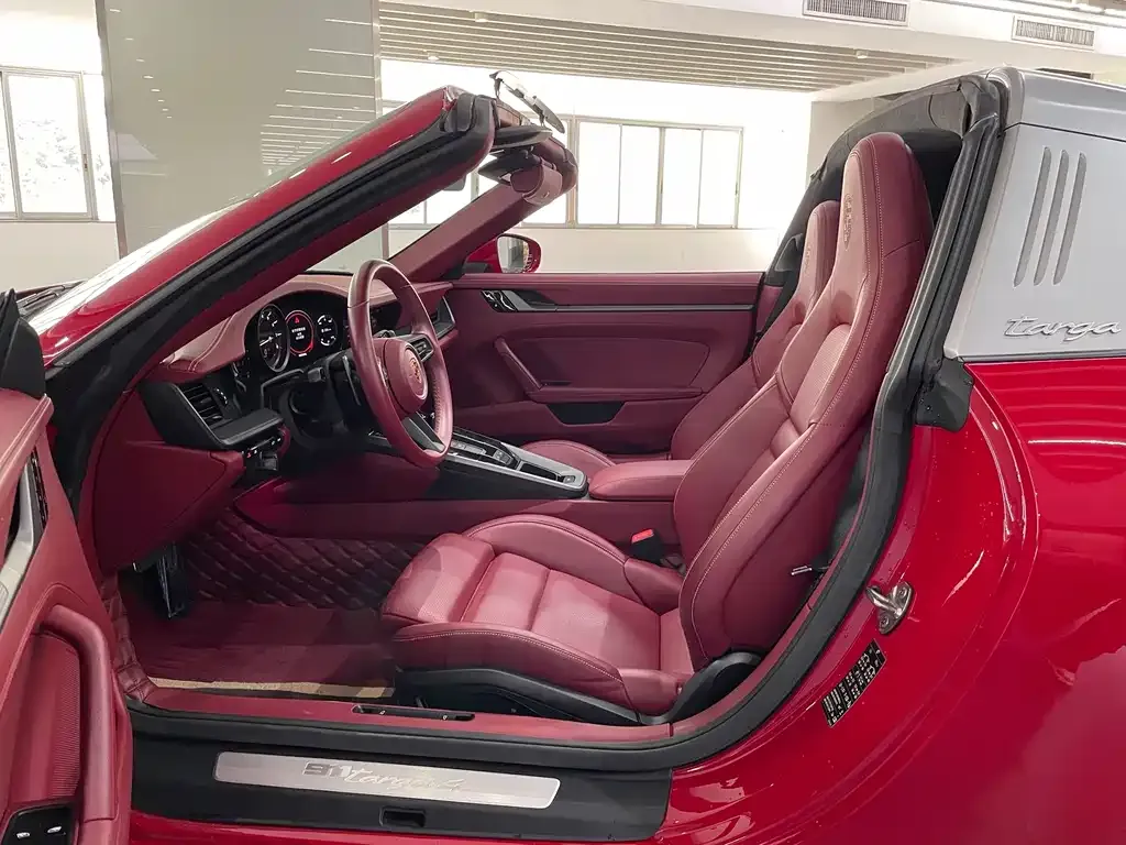 Porsche 911 2021 из CN, фото 4