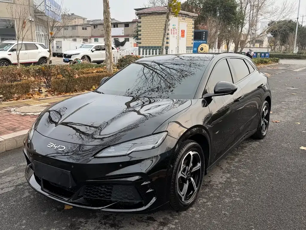 BYD Seal 06GT — фото 1