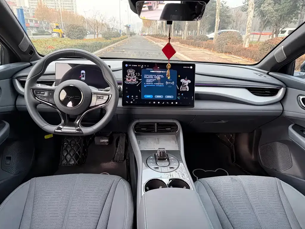 BYD Seal 06GT — фото 9