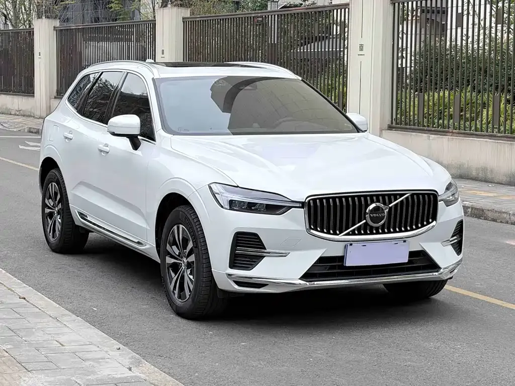 Volvo XC60 2025 из CN, фото 4
