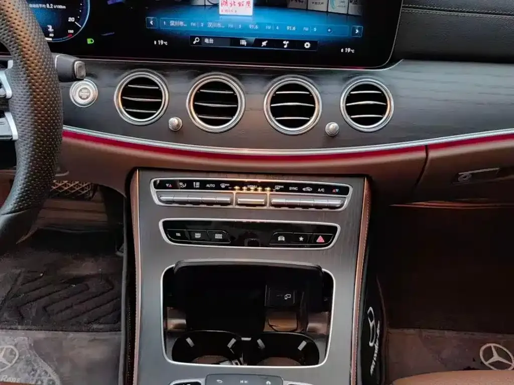 Mercedes-Benz E-Class 2022 из CN, фото 3