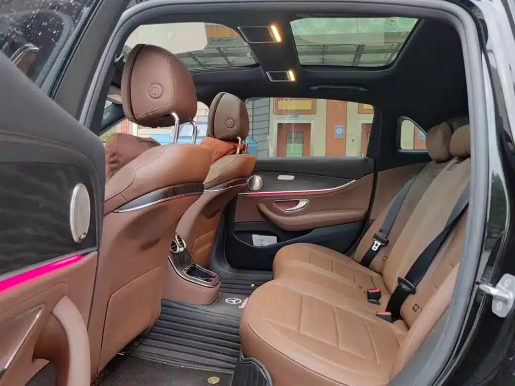Mercedes-Benz E-Class 2022 из CN, фото 8