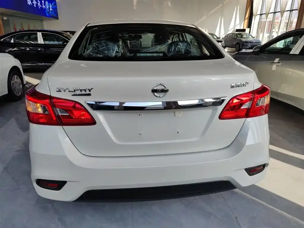 Nissan Sylphy — фото 4