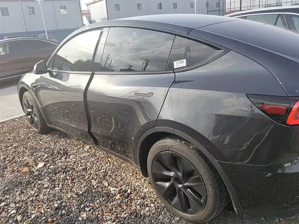 Tesla Model Y 2024 из CN, фото 6
