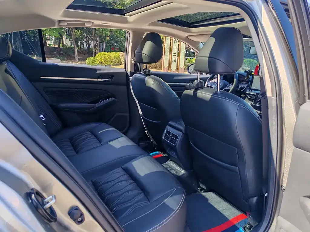 Nissan Teana 2023 из CN, фото 3