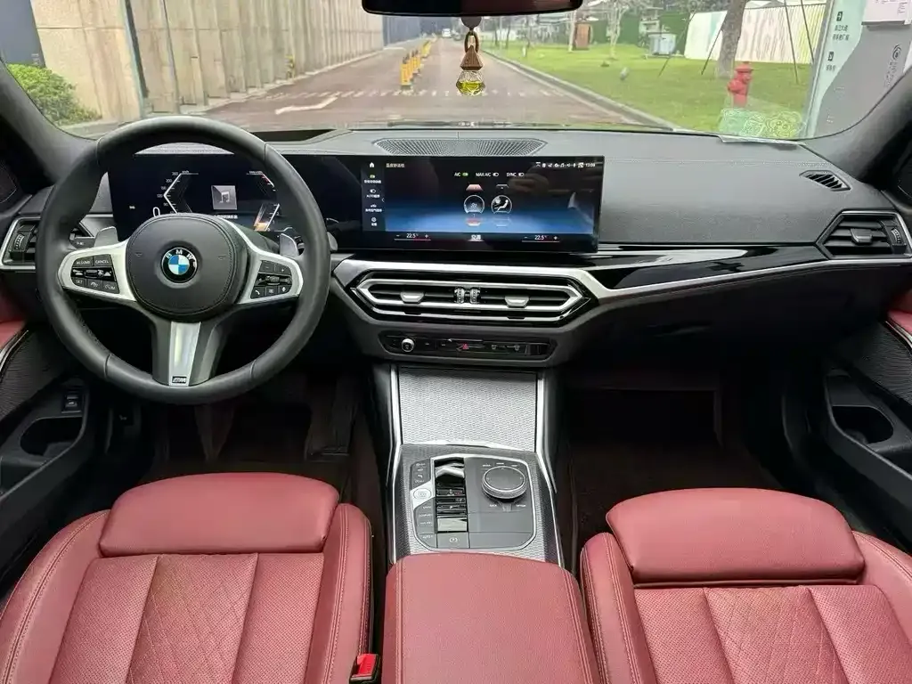 BMW 3 Series 2022 из CN, фото 7
