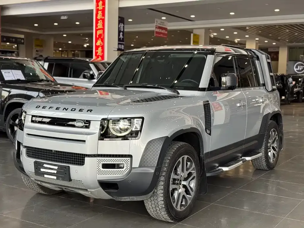 Land Rover Defender 2023 из CN, фото 1
