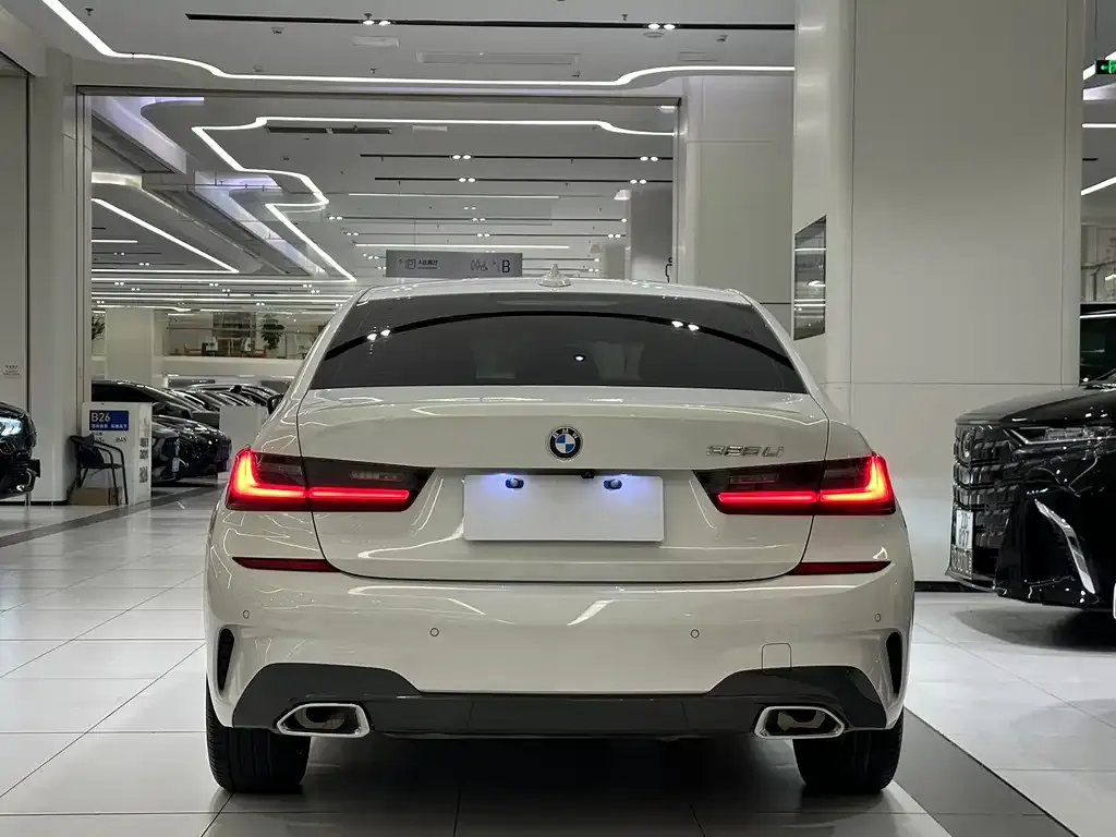 BMW 3 Series — фото 5